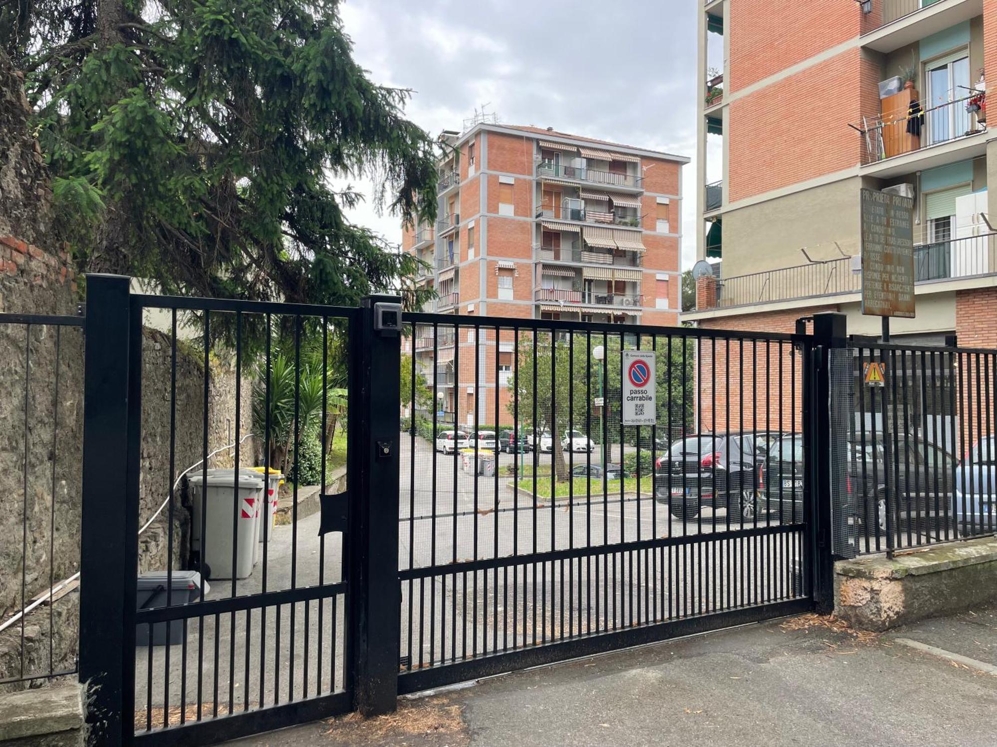 Appartamento Con Parcheggio Vicino Alla Stazione E Centro ลาสเปเซีย ภายนอก รูปภาพ