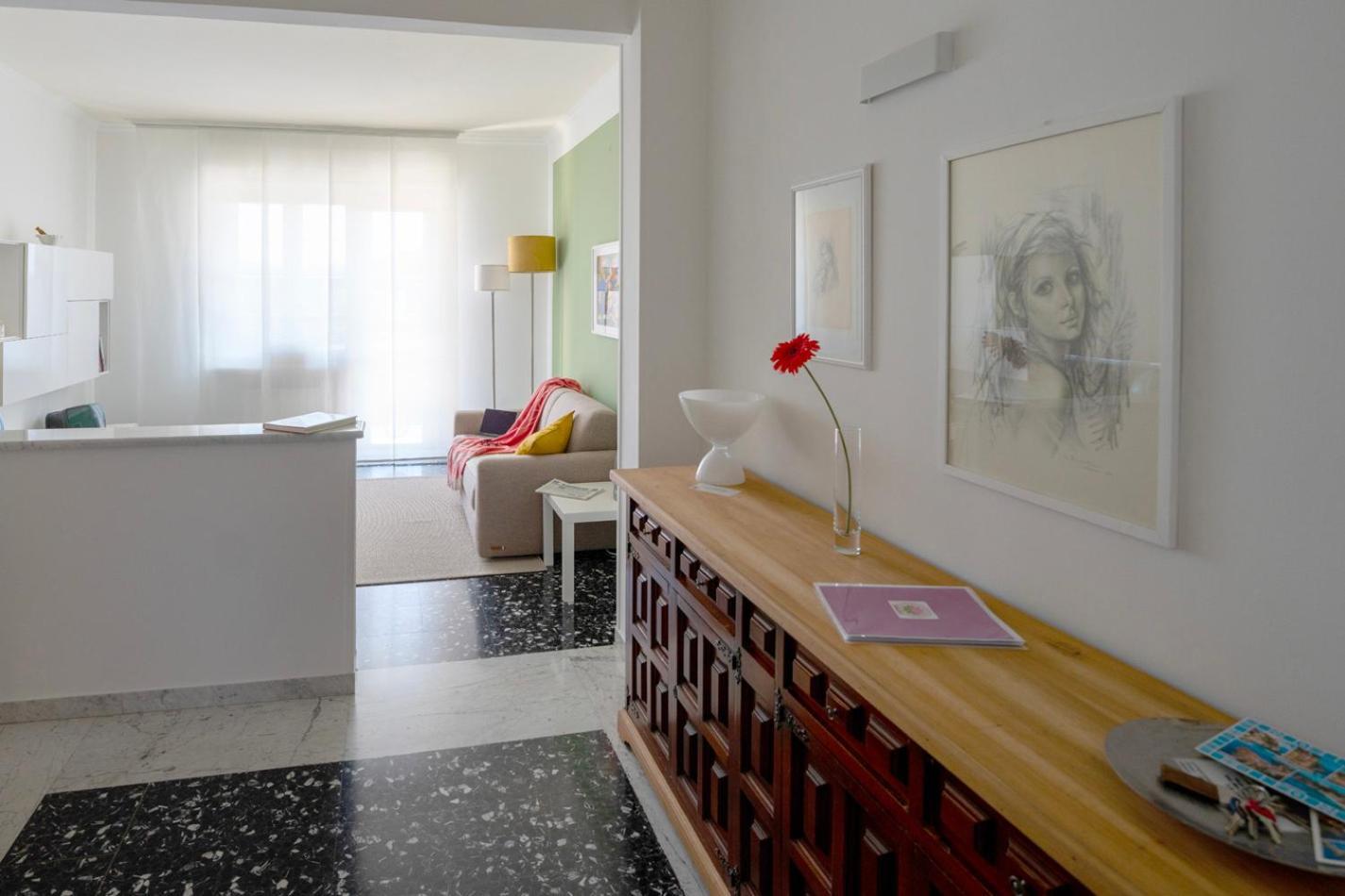 Appartamento Con Parcheggio Vicino Alla Stazione E Centro ลาสเปเซีย ภายนอก รูปภาพ